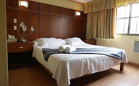 Cresta Inn